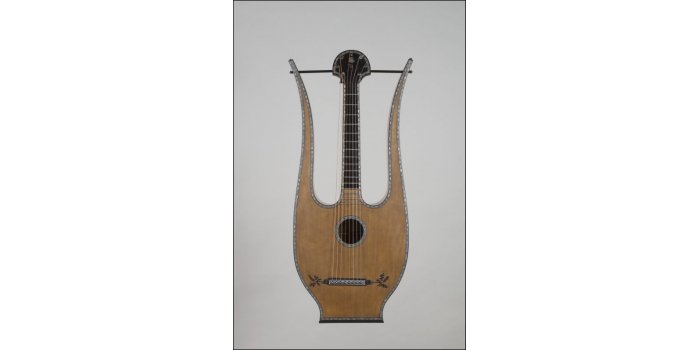 Guitare lyre